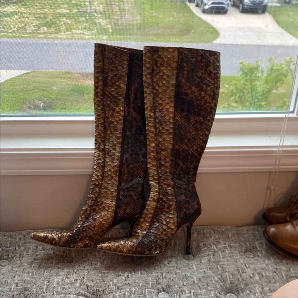 Vero Cuoio Brown Heeled Boots with Luxe Snake skin boots